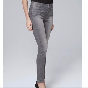 White House Black Market | High-Rise Skinny Jeans (Size 8)